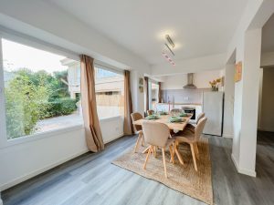 Bohemian Apartment00001