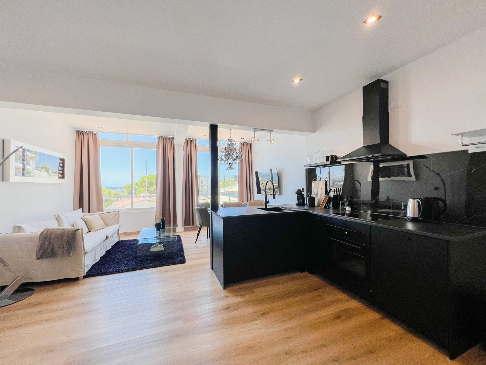 Sea View Studio00009