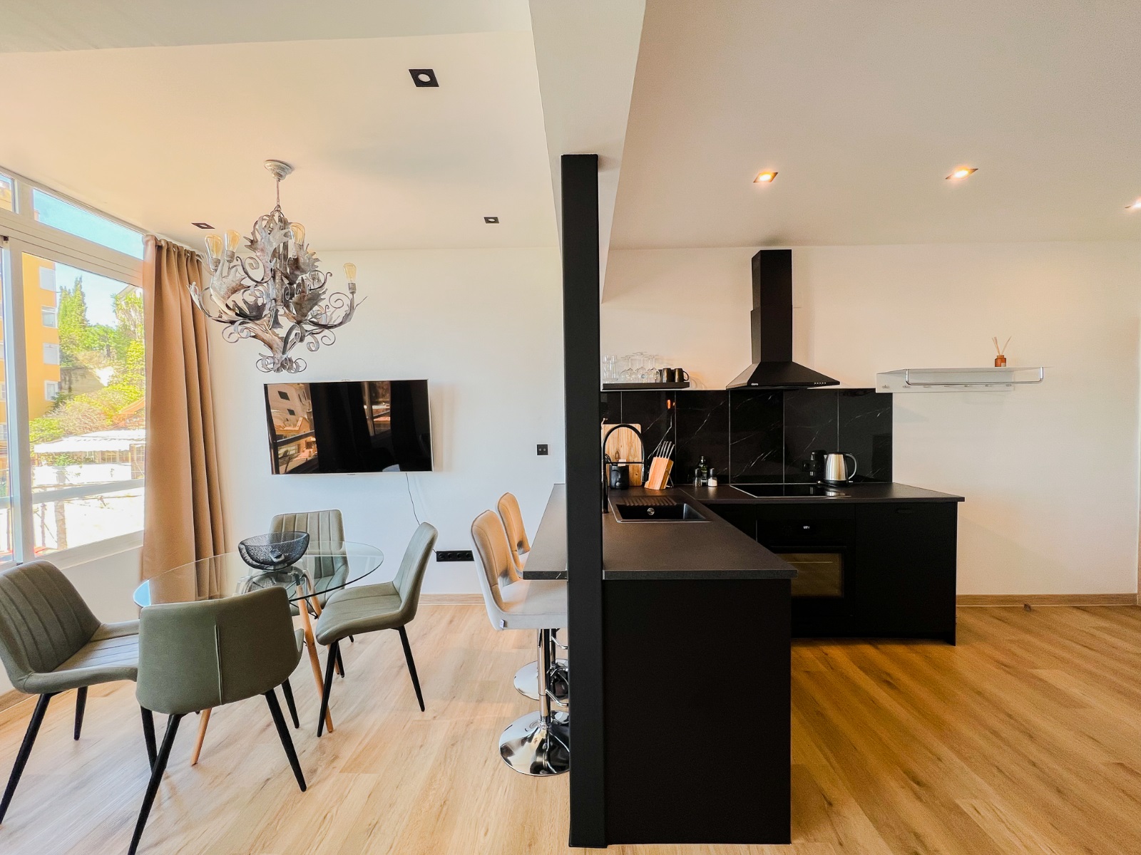 Sea View Studio00010